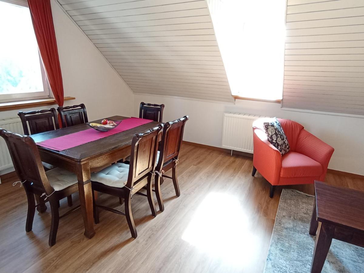 Appartement Dachgeschoss - Maria Von Berg - Wohnen Auf Zeit à Rottweil Extérieur photo